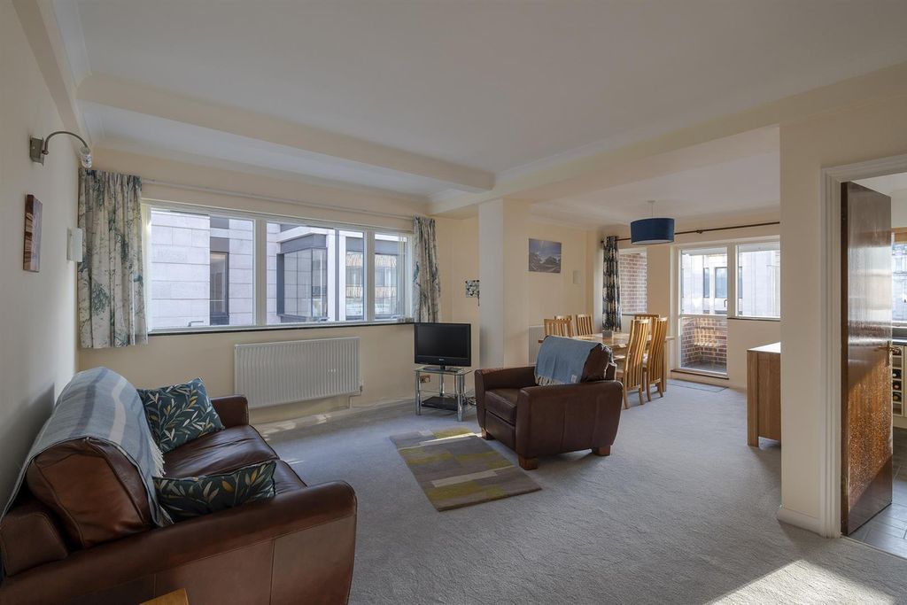 Property photo 1 of 10 1Zq8Ejvbuk2Jx-Fsjbty2W.Jpeg