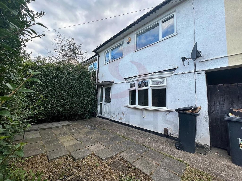 Property photo 1 of 8 Front