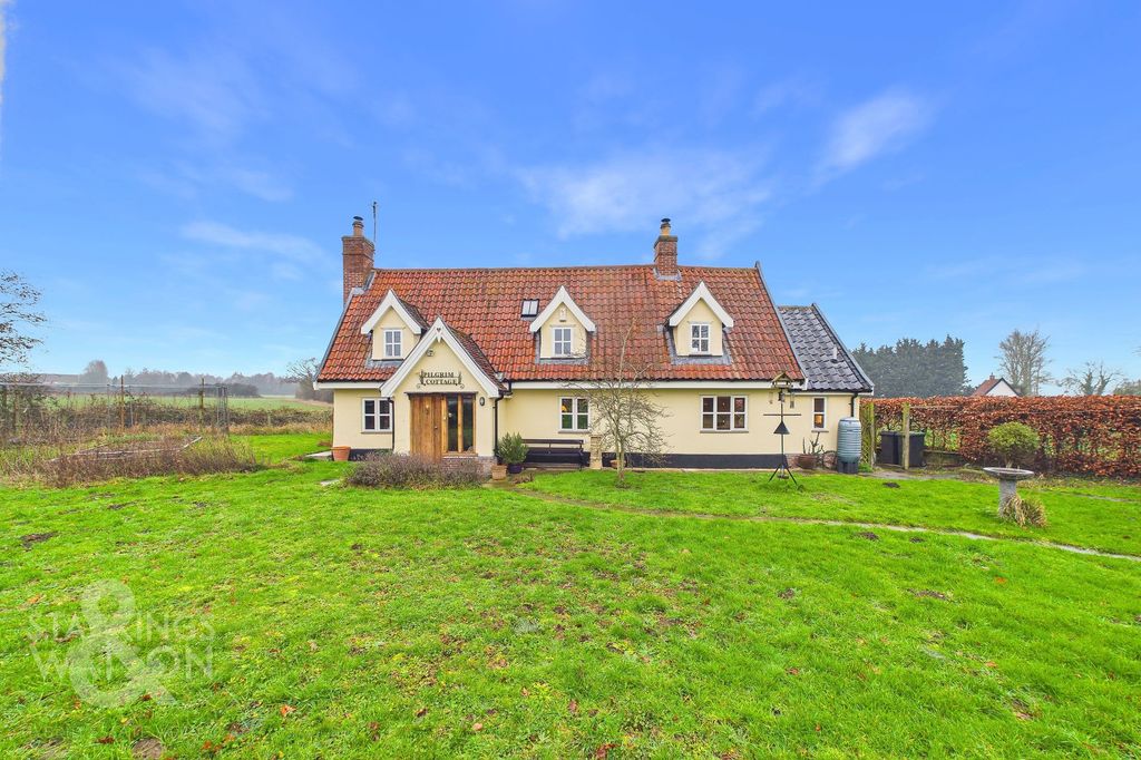 Property photo 1 of 33