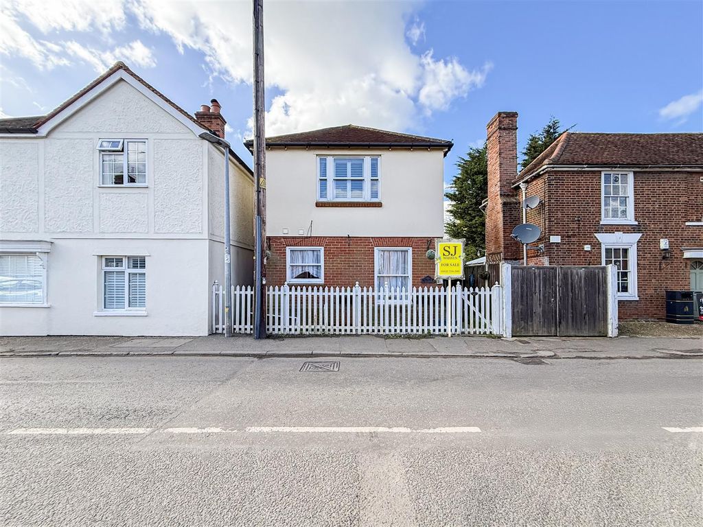 Property photo 1 of 22 Front