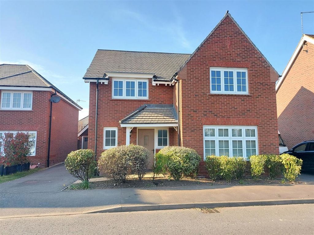 Property photo 1 of 19 4Morf.Jpg