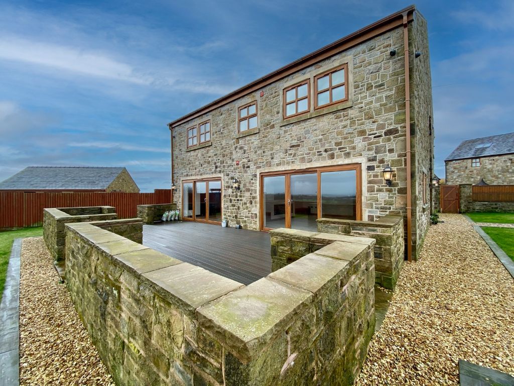Property photo 2 of 30 1300208
