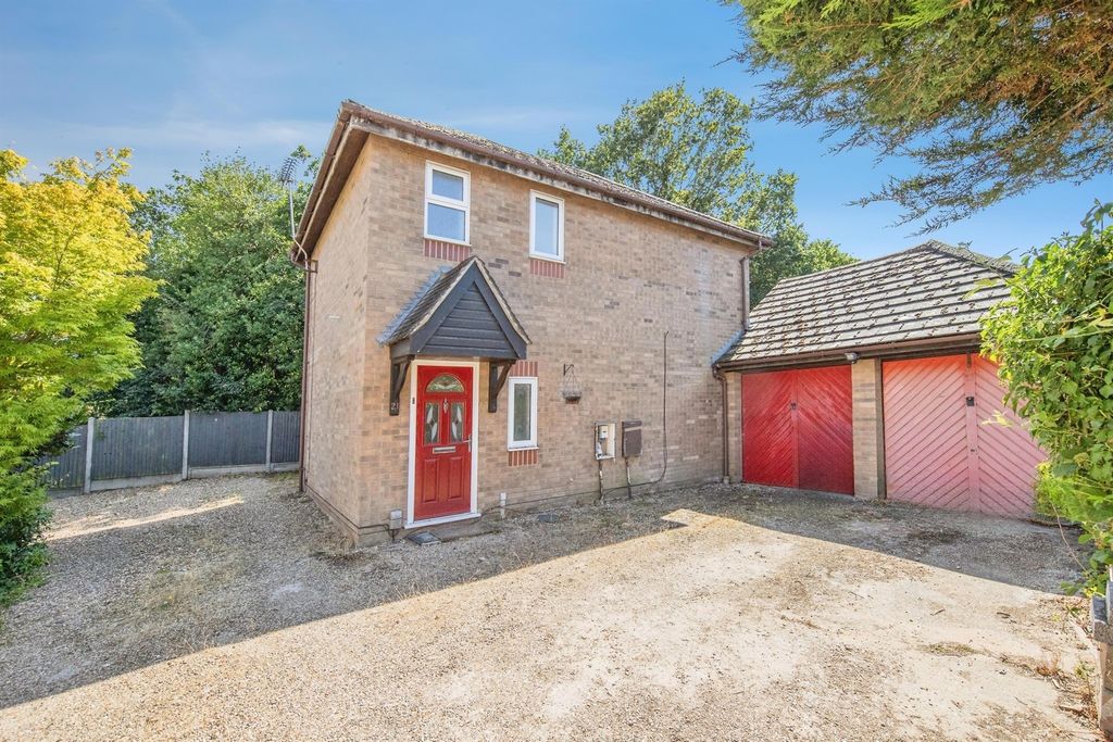 Property photo 1 of 12