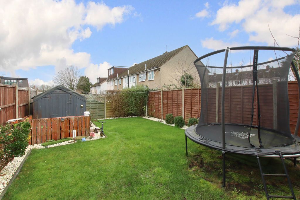 Property photo 3 of 13 Photo 2