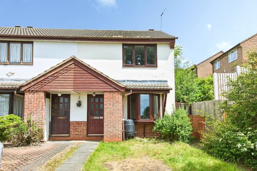 Property photo 1 of 14 Front