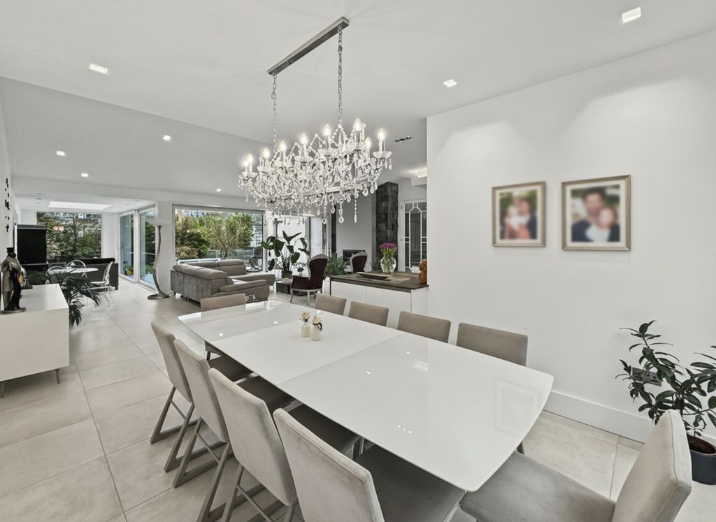 Additional image 6 of 4 bed detached bungalow for saleOld Hall Road, Salford M7