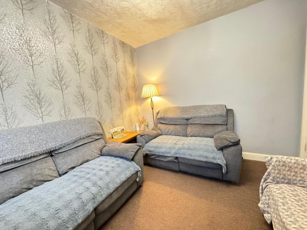 Property photo 3 of 23 3.Jpeg