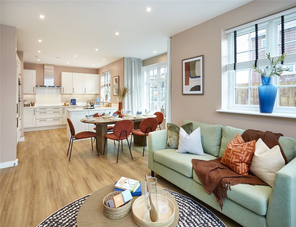 Property photo 3 of 28 Picture No. 35