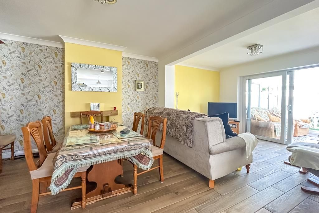 Property photo 2 of 26 Living Area