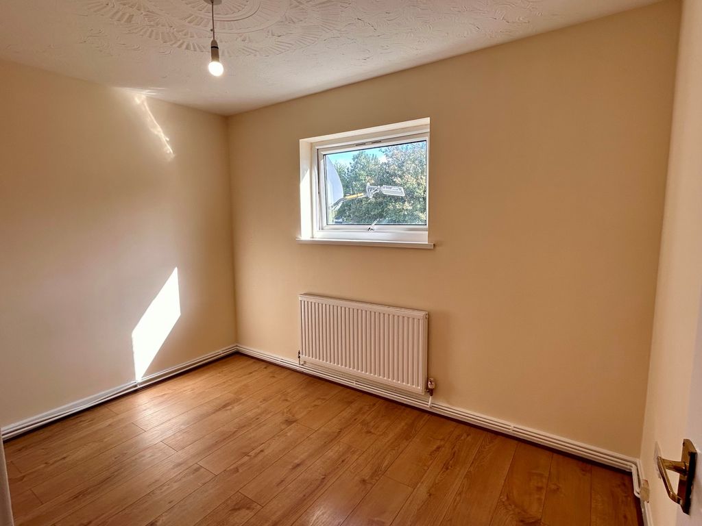 Property photo 3 of 4 Gallery
