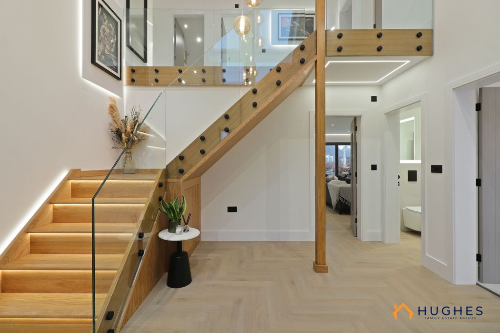 Property photo 2 of 49