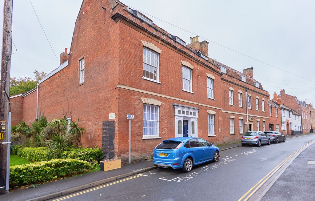 Property photo 1 of 54 Lr 042 03Oct2025 Moment Photography.Jpg