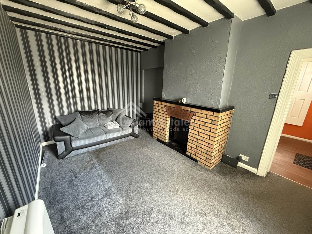 Property photo 2 of 4