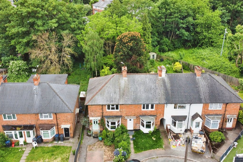 Property photo 2 of 18