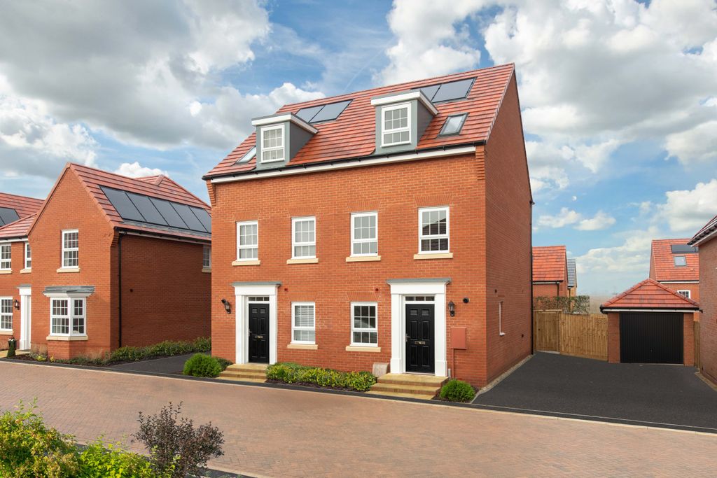 Property photo 1 of 10 The 3 Bedroom Greenwood