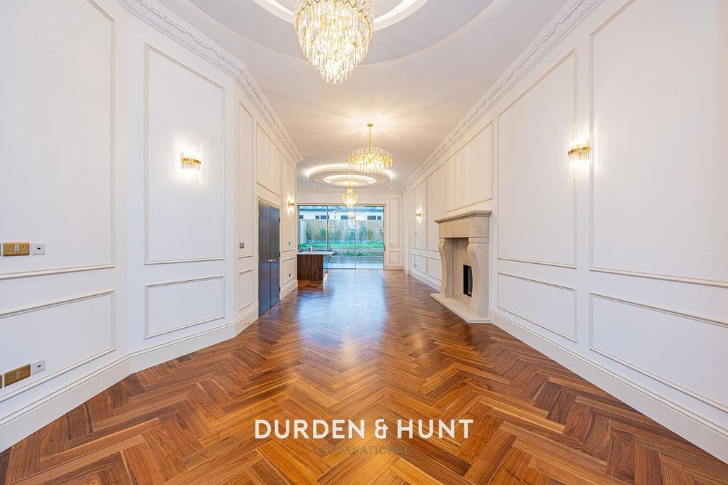 Property photo 2 of 45 Palmerston-21.Jpg