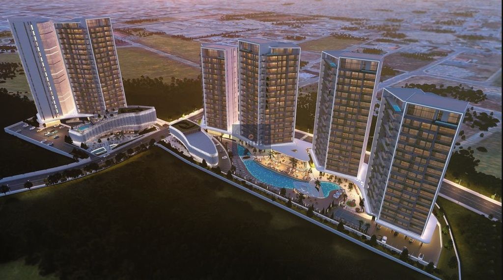 Property photo 1 of 36