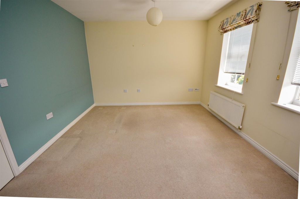 Property photo 2 of 7 Picture No. 07