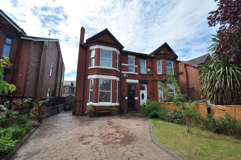 Property photo 1 of 41