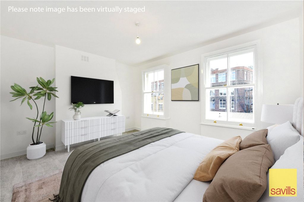 Property photo 2 of 10 Bedroom