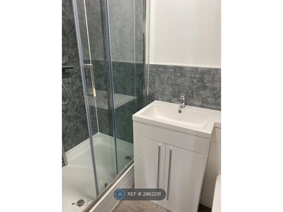 Property photo 3 of 3 Bathroom