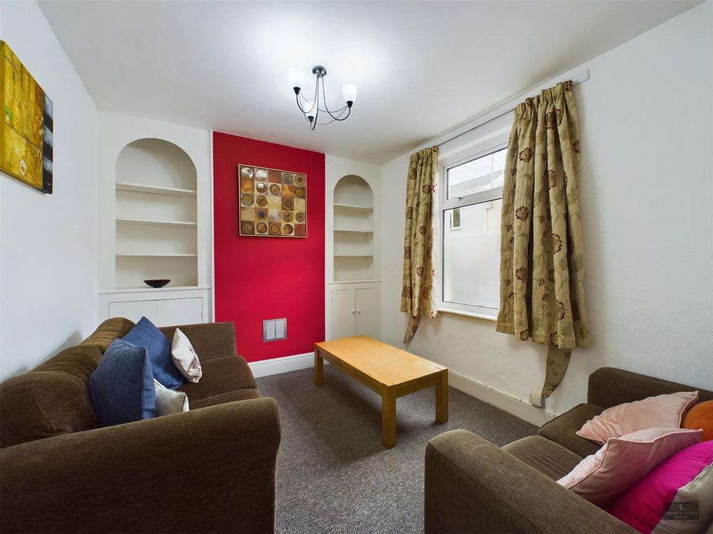 Property photo 3 of 7 Cam01856G0-Pr0113-Still001.Jpg