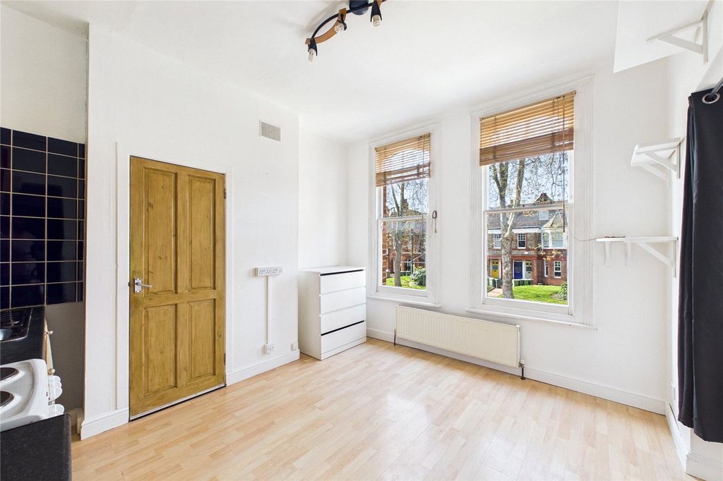 Property photo 3 of 8 Picture No. 07