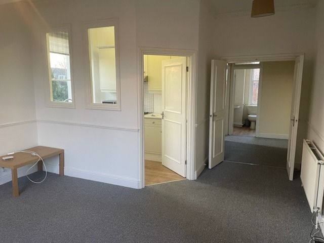 Property photo 3 of 8 4867232