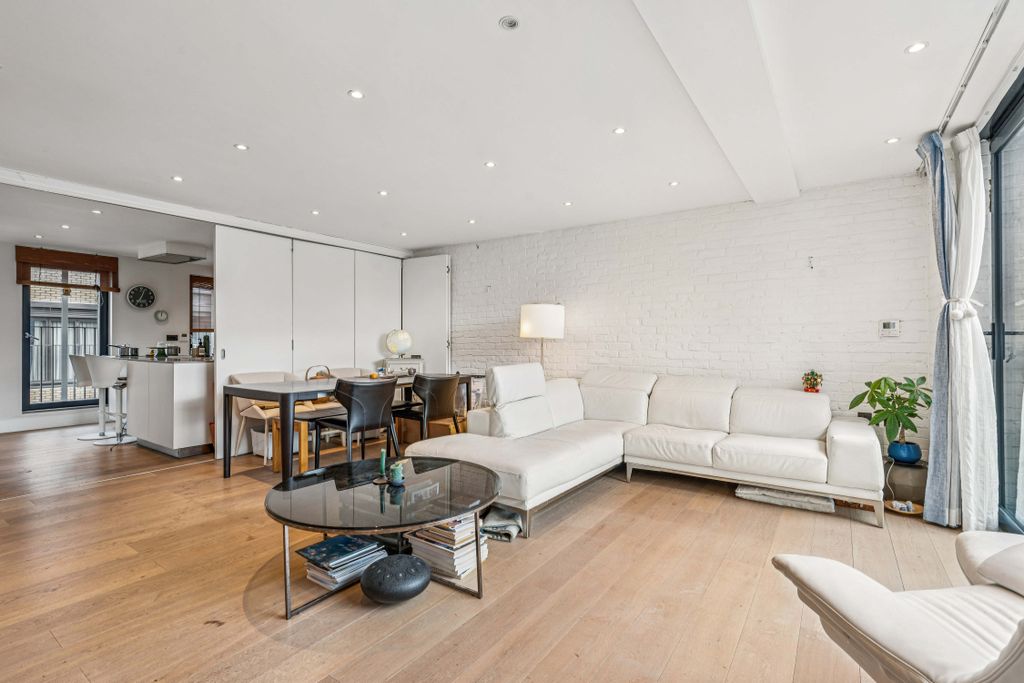 Property photo 1 of 9 10 (2).Jpg