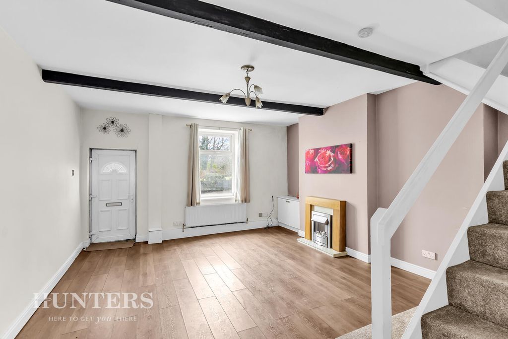 Property photo 2 of 12 Living Room