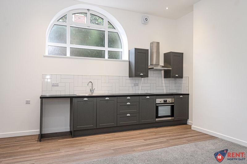 Property photo 1 of 10 Photo 7