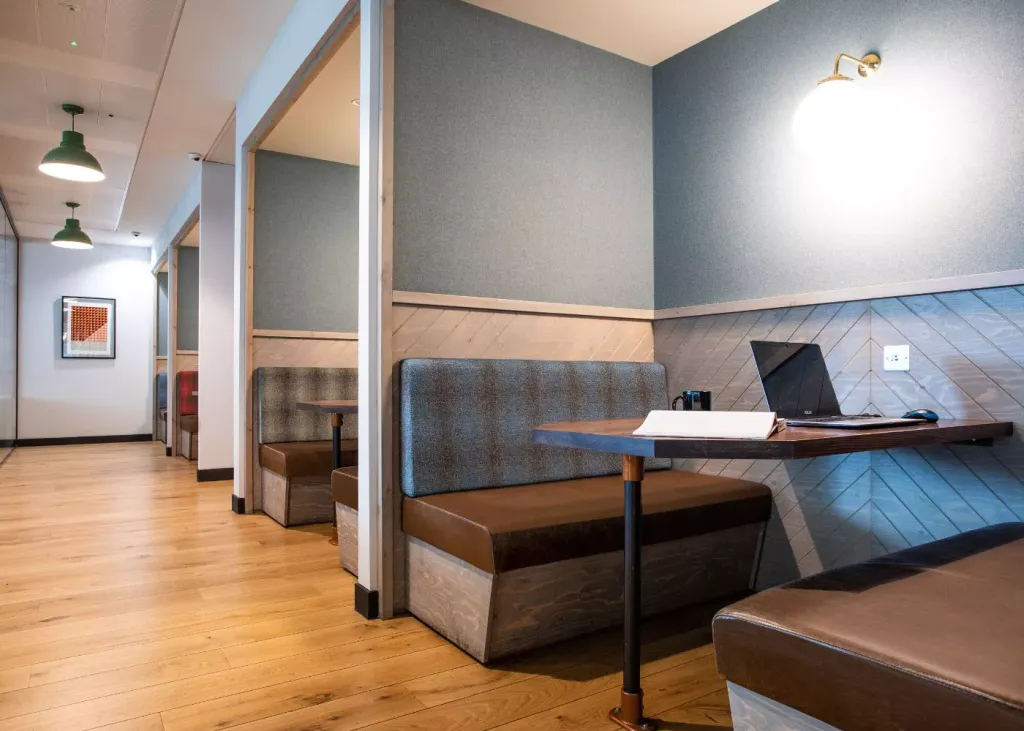 Property photo 2 of 6