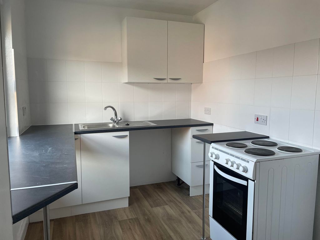 Property photo 1 of 5 View