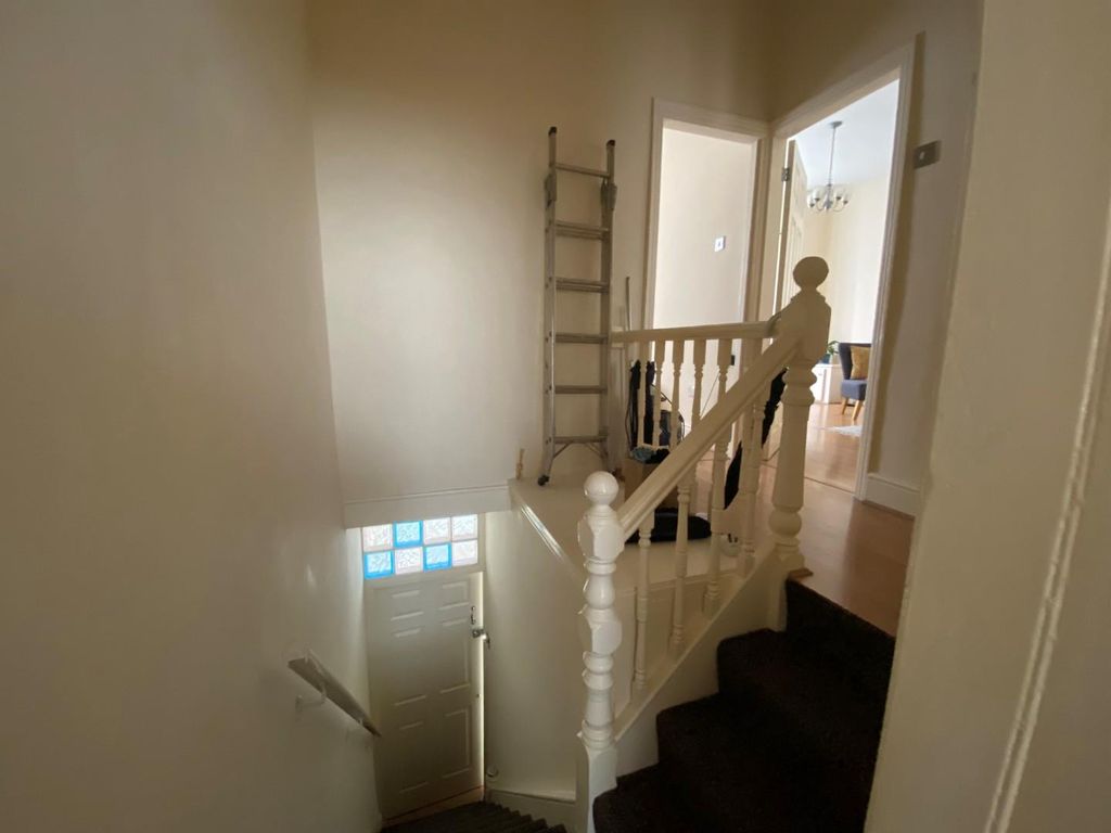 Property photo 3 of 7 4.Jpg