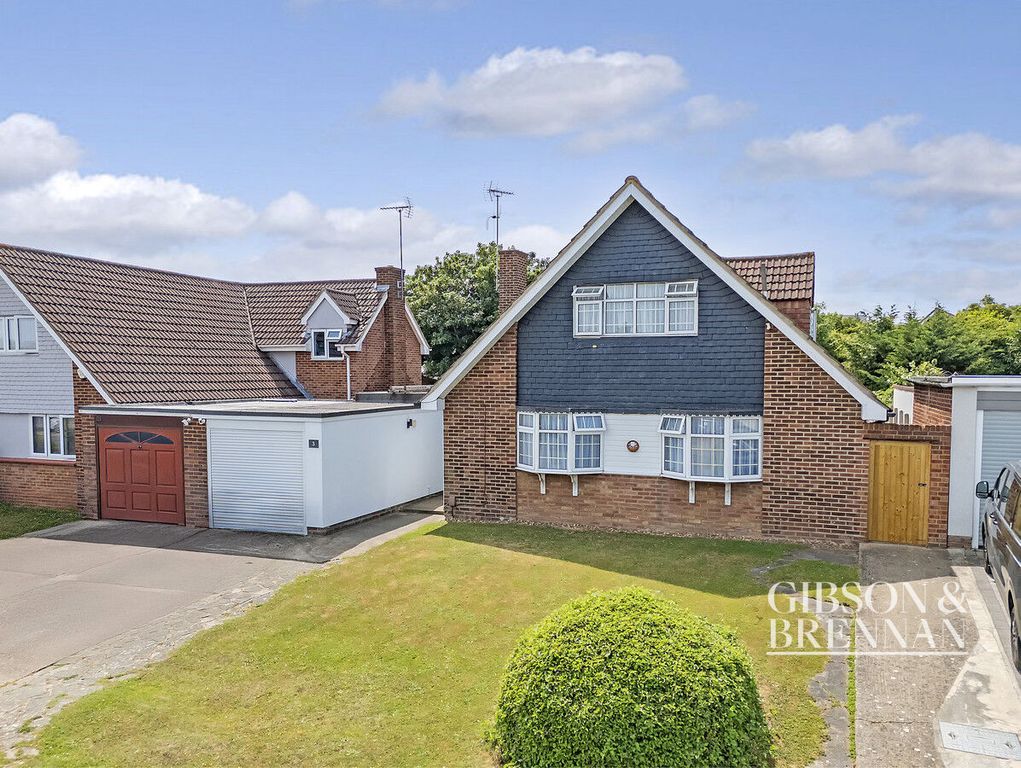 Property photo 2 of 26