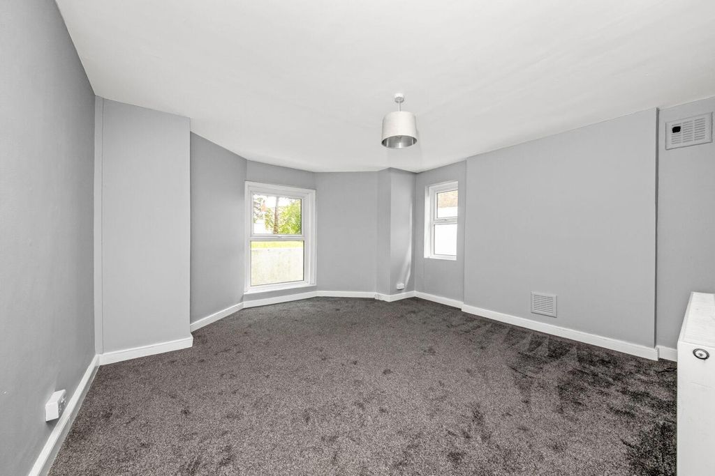 Property photo 2 of 10 2.Jpg