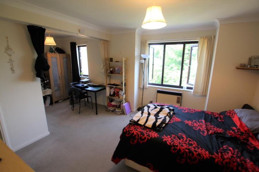 Property photo 2 of 4