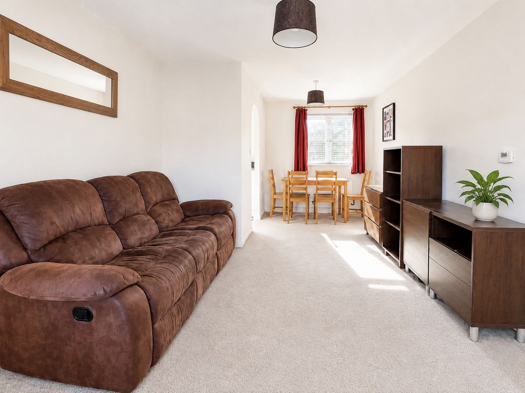 Property photo 3 of 6 Gallery