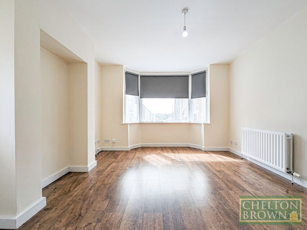 Property photo 2 of 19 Picture No. 15