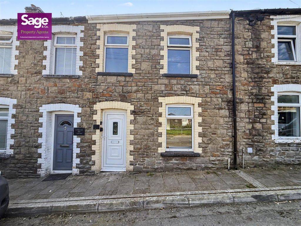 Property photo 1 of 19