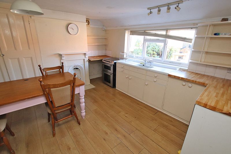 Additional image 4 of 1 bed flat for saleChurch Lane, Waltham DN37