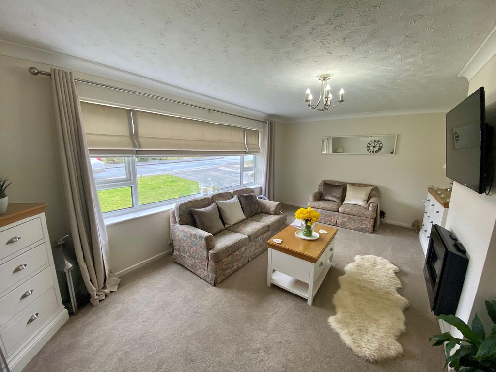 Property photo 3 of 8 View