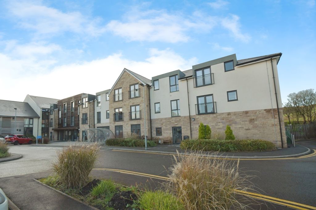 Property photo 1 of 19 Pbox-Img.Jpg