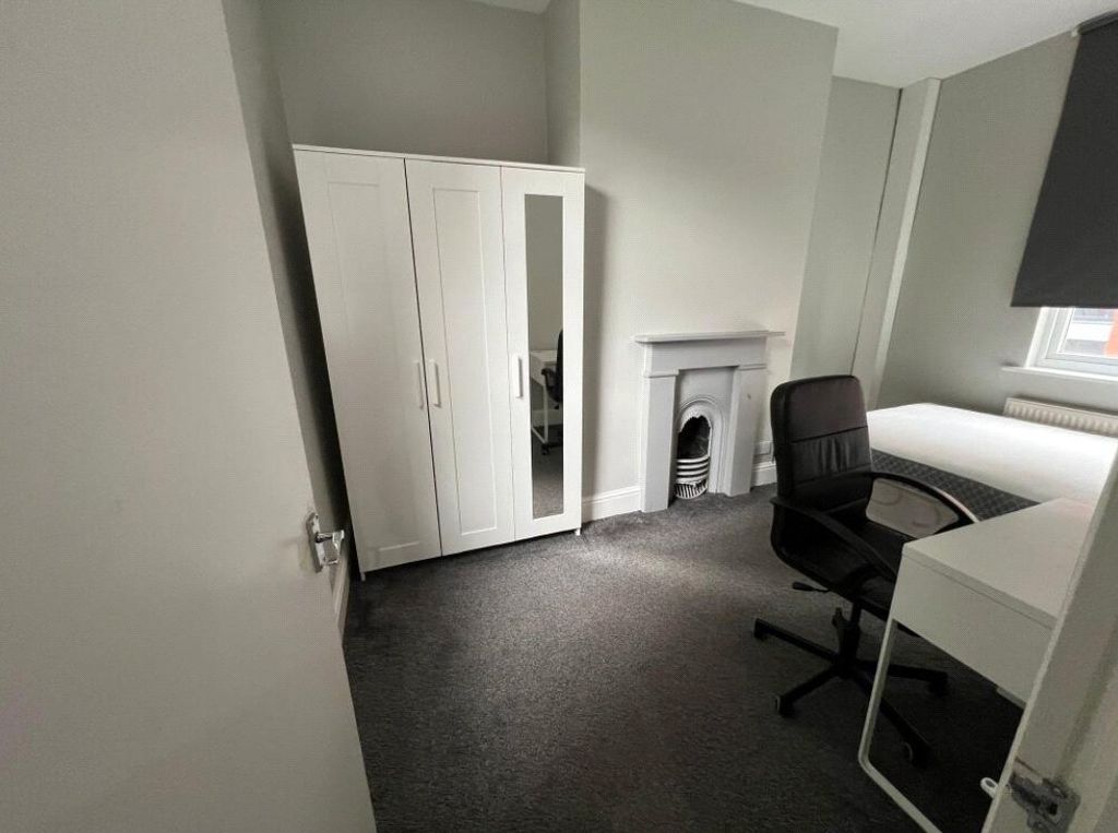 Property photo 2 of 6 Picture No. 01
