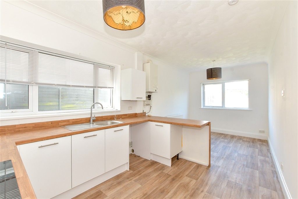 Property photo 3 of 11 Kitchen/Diner