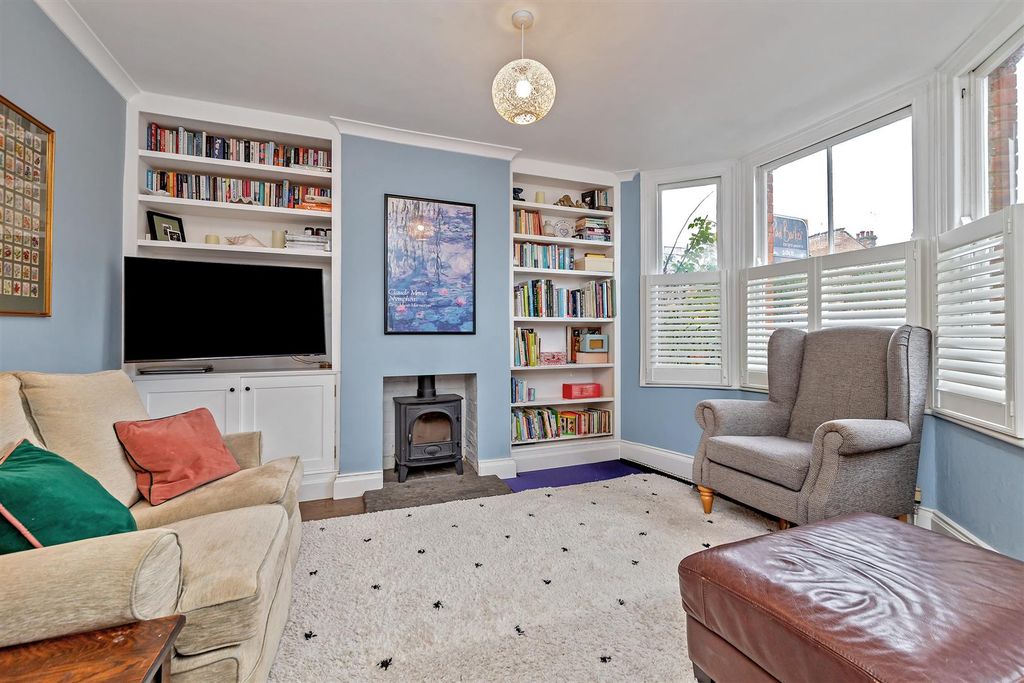 Property photo 2 of 18 8Kimberleyroad-16 (1).Jpg