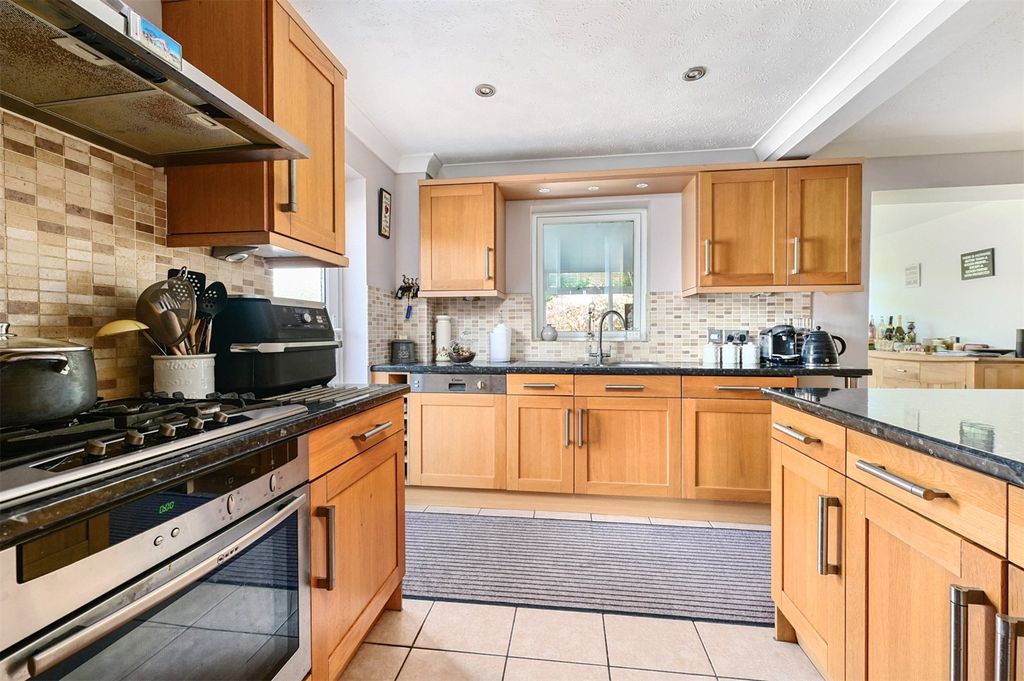 Property photo 2 of 12 Picture No. 09