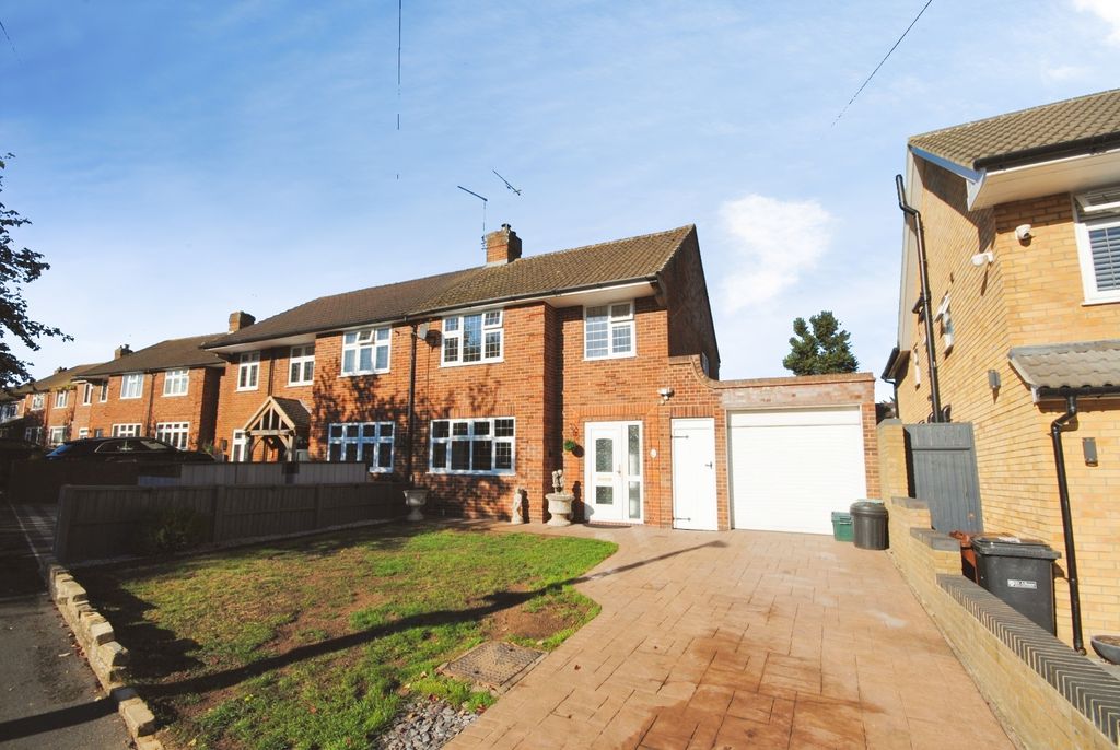 Property photo 1 of 17 Pbox-Img.Jpg