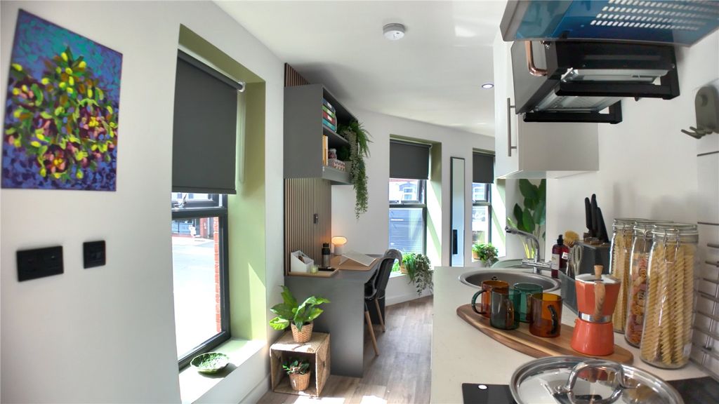 Property photo 1 of 4 Picture No. 17