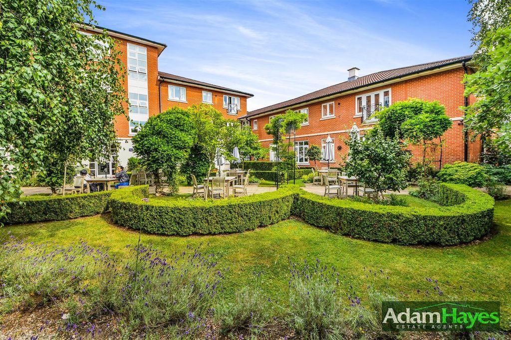 Property photo 1 of 8 H0Orlrlvju2Duslbbyyuoa.Jpg